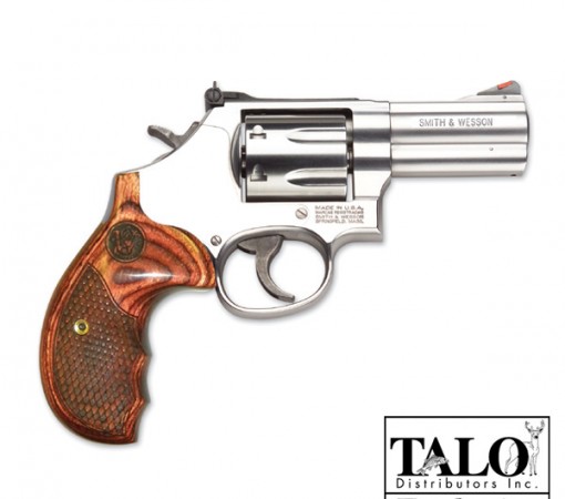 Smith & Wesson Model 686 Plus Deluxe, 7 Round Revolver, .357 Magnum